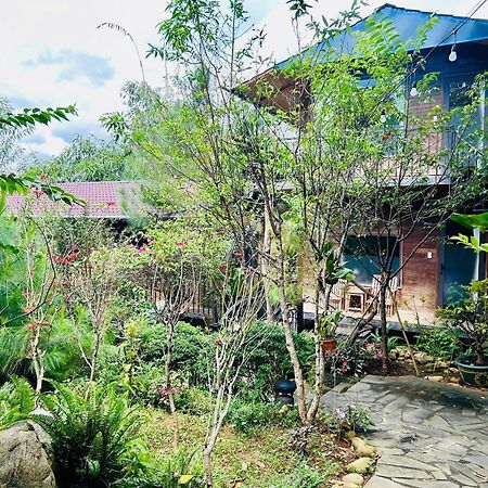 Bazan Home - Hotel & Bungalow Плей Ку Екстериор снимка