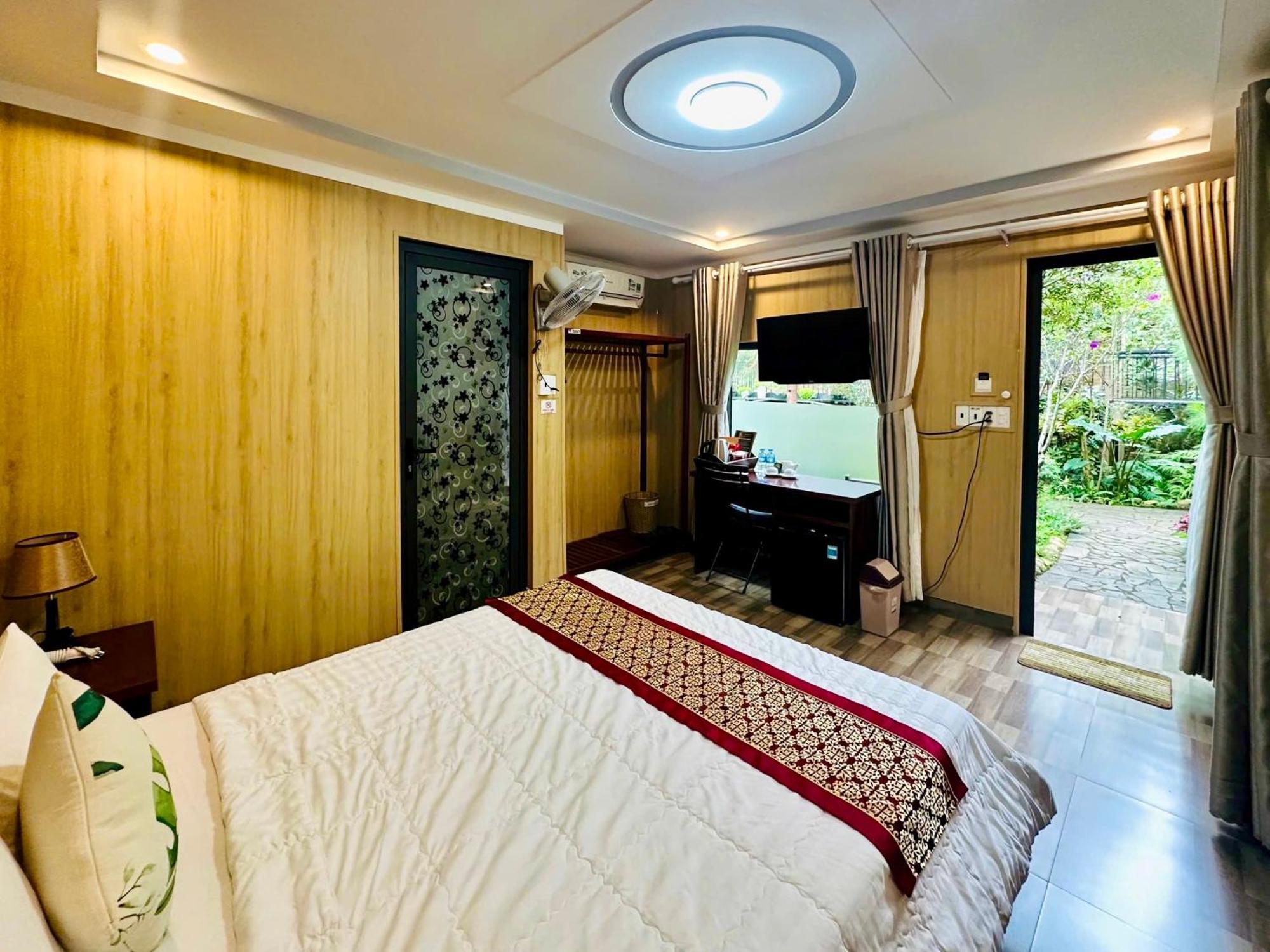 Bazan Home - Hotel & Bungalow Плей Ку Стая снимка