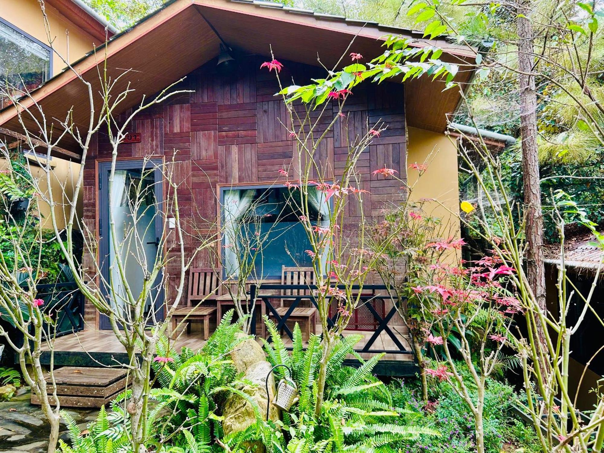 Bazan Home - Hotel & Bungalow Плей Ку Екстериор снимка