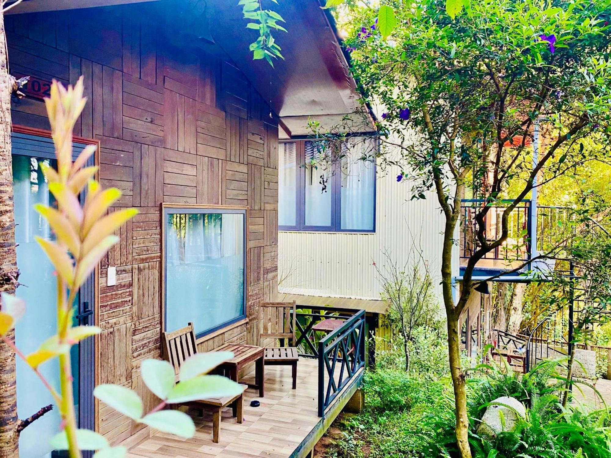 Bazan Home - Hotel & Bungalow Плей Ку Екстериор снимка
